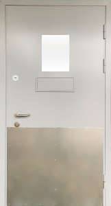 Металлическая дверь для кассы с отбойником Металлическая дверь для кассы с отбойником