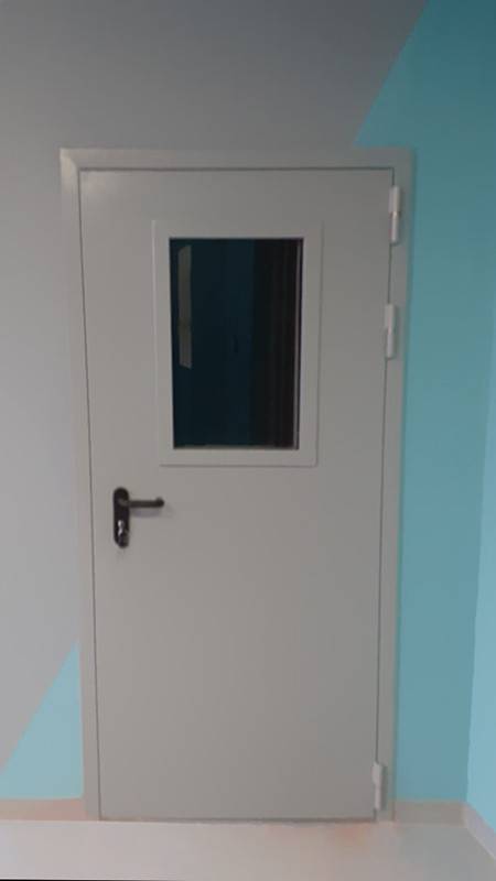 Одностворчатая остекленная дверь Одностворчатая остекленная дверь