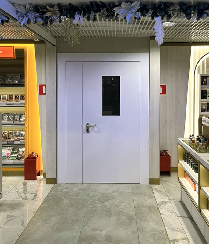 Установили противопожарные двери для аэропорта «Домодедово»