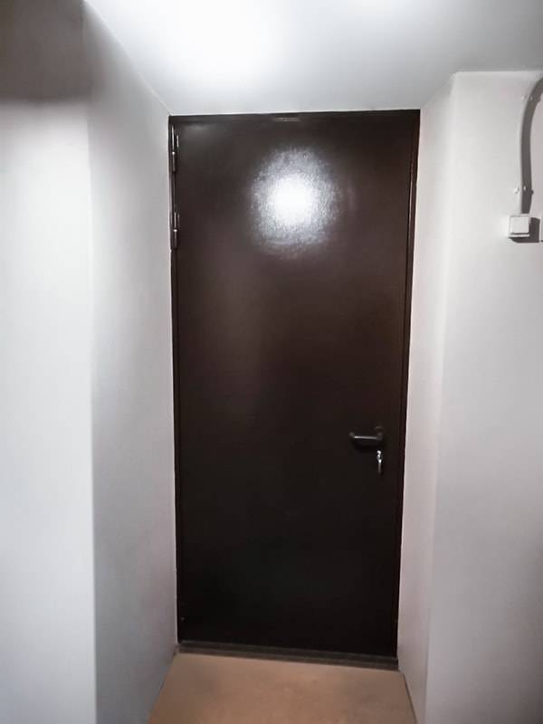 Внешняя сторона (установка в здании на ул. Правды) Внешняя сторона (установка в здании на ул. Правды)